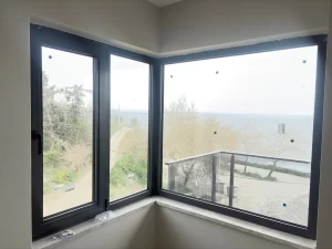 Isıyalıtımlı Alüminyum Çift Açılım Mekanizmalı Köşe Uygulaması